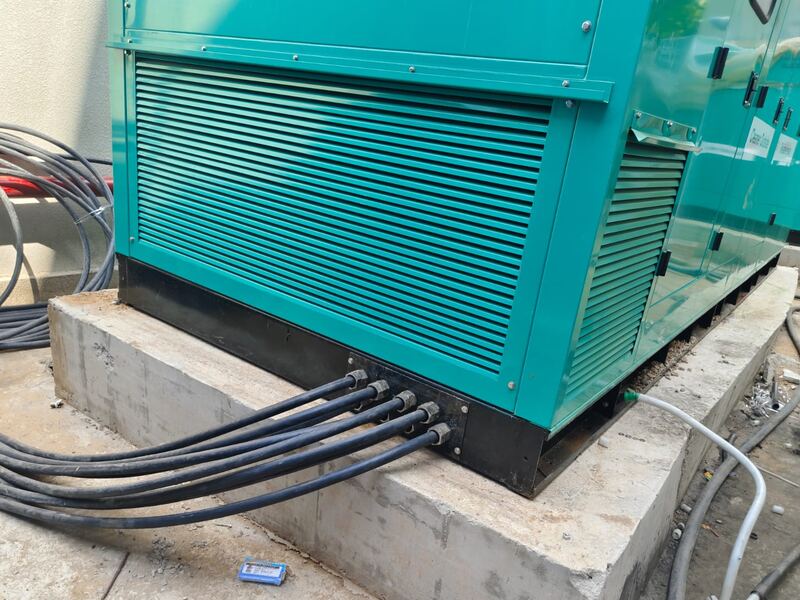 Generator sets installed side by side under a covered bay
